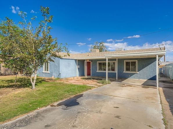 571 Blackmore Dr