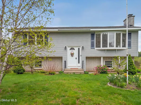 57 Garnsey Road, Rexford, NY 12148