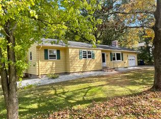 2 Eastview Dr, Vernon, CT 06066