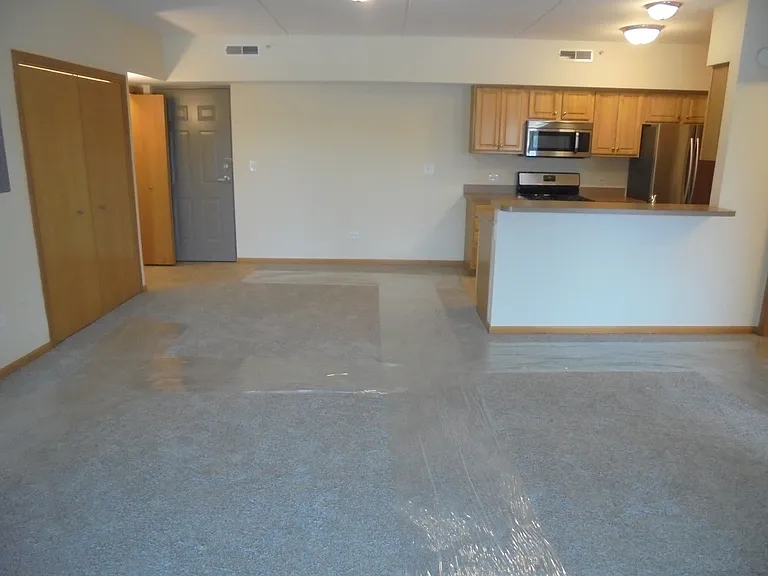 19806 Wolf Rd #301 — Photo 12