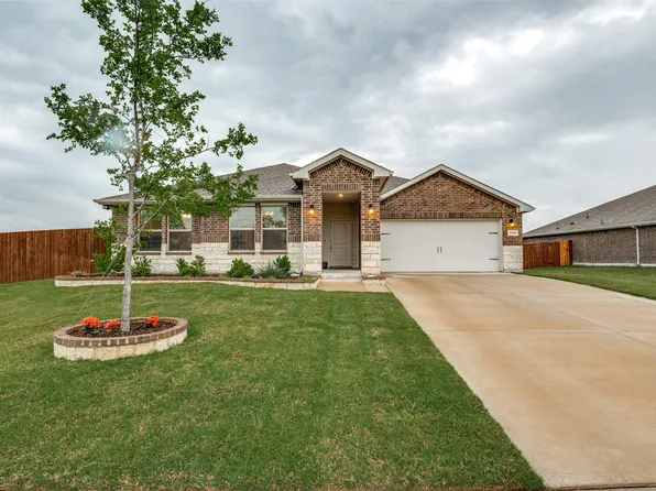 1349 Rolling Meadows Dr, Cedar Hill, TX 75104