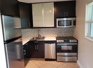 909 NE 23rd Dr APT 3, Wilton Manors, FL 33305
