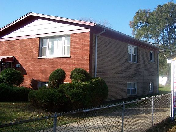 3rd image of 14120 S Manistee Ave