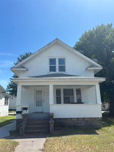 414 W 8th St, Hays, KS, 67601