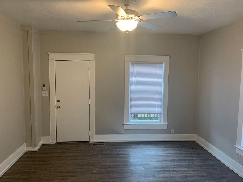 1st image of 131 Union St N #131