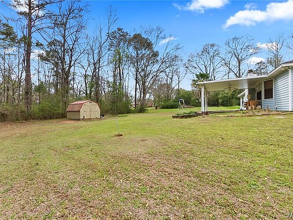 2nd image of 1771 Hurricane Rd