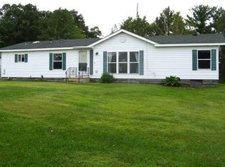 2313 Rolling Green Rd, Spooner, WI 54801