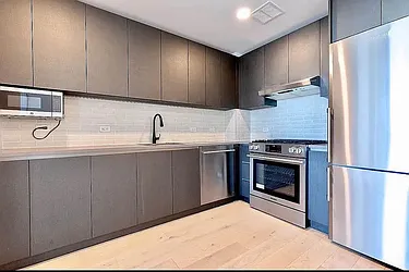144-74 Northern Boulevard, #PHM