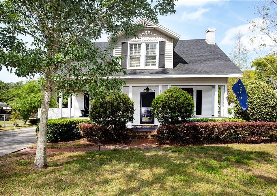 1st image of 1595 Oleander Pl