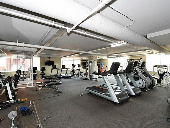 Building Gym