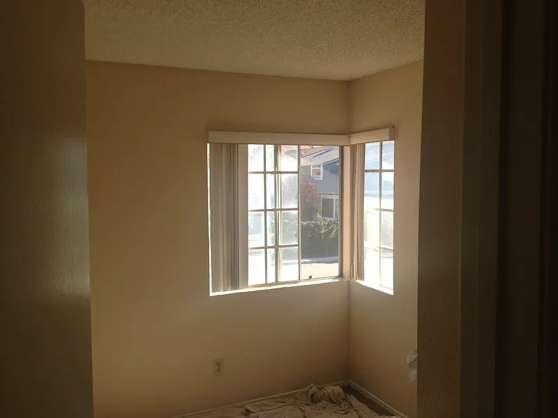 Great 2 Story House Come See Today — Photo 4