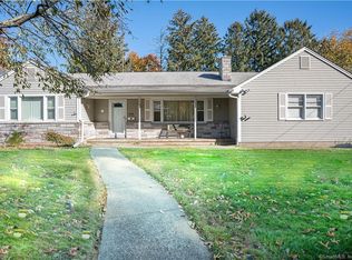 119 Pumpkin Delight Rd, Milford, CT 06460