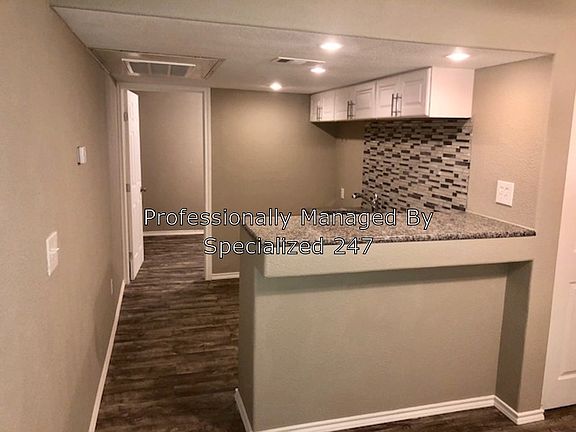 5th image of 1607 N Carroll Ave APT 106