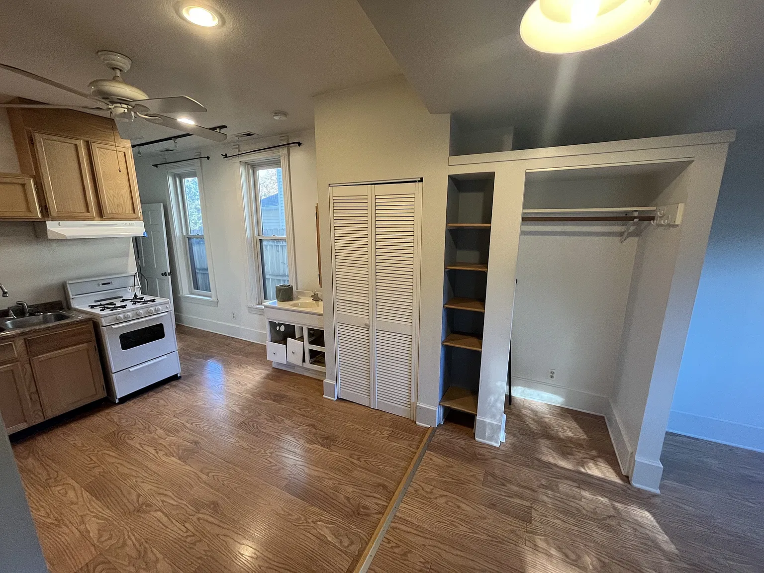 1 bed, 600 sqft, $1,150 — Photo 3