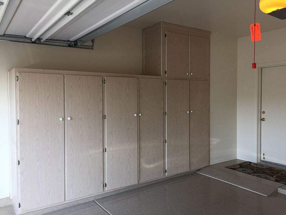 garage cabinets