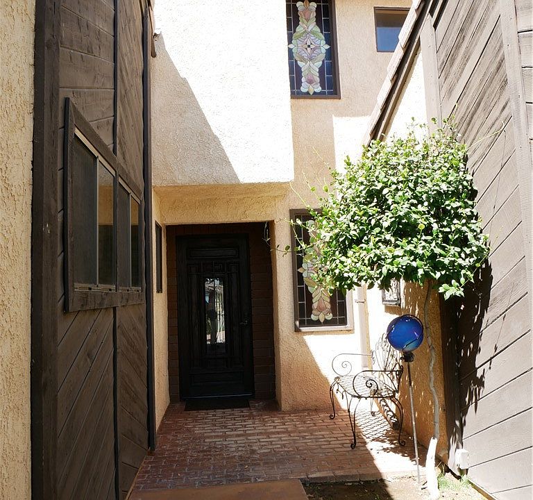 1st image of 18090 Mariner Dr