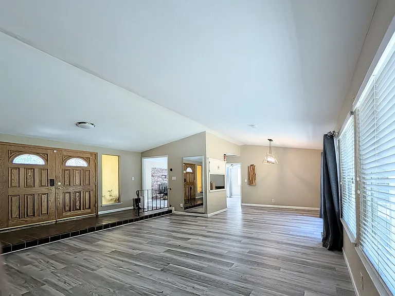 775 Park Hill Rd — Photo 8