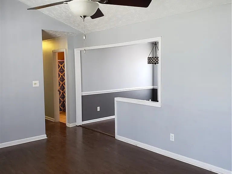3828 Wildflower Rd — Photo 3