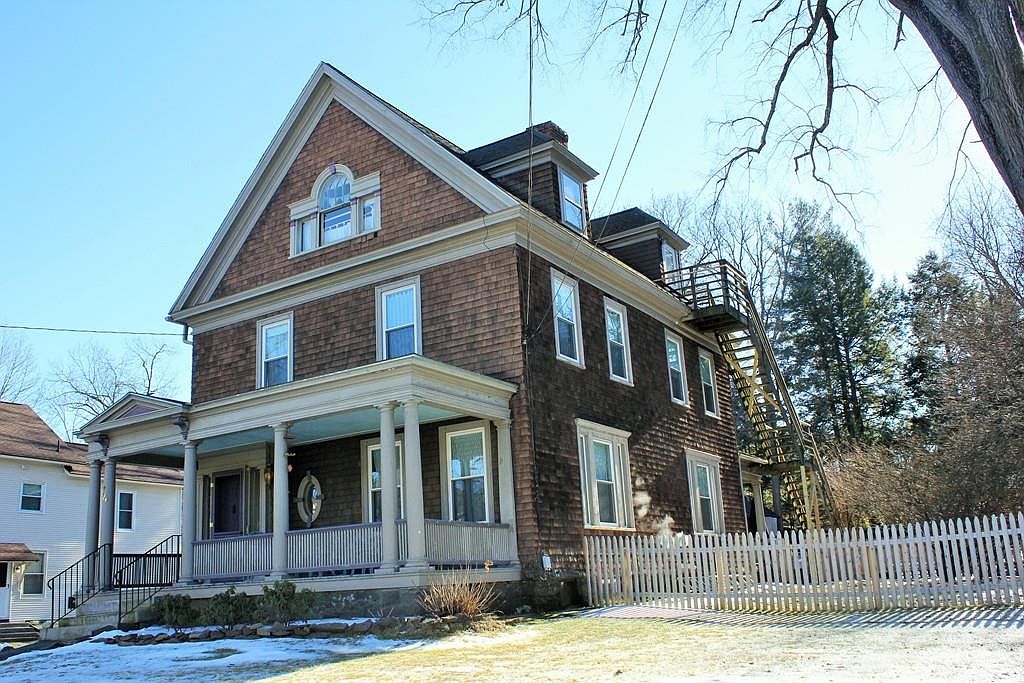 74 Crescent St, Greenfield, MA 01301 Zillow