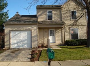 2575 Prairieview Ln S, Aurora, IL 60502