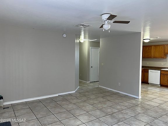 5th image of 113 W Corona Rd