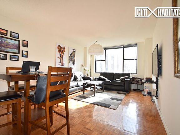 4th image of 211 W 56th St APT 33G
