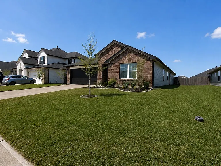 2908 Misty Elm Ln — Photo 2