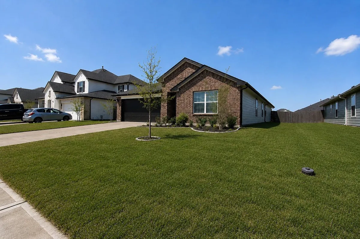 Building Photo - 2908 Misty Elm Ln