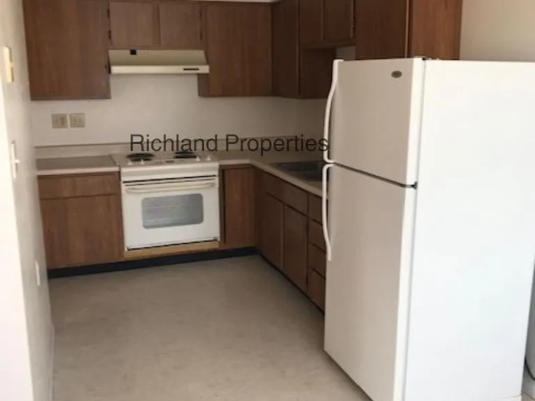300 W Clay St #1 — Photo 5