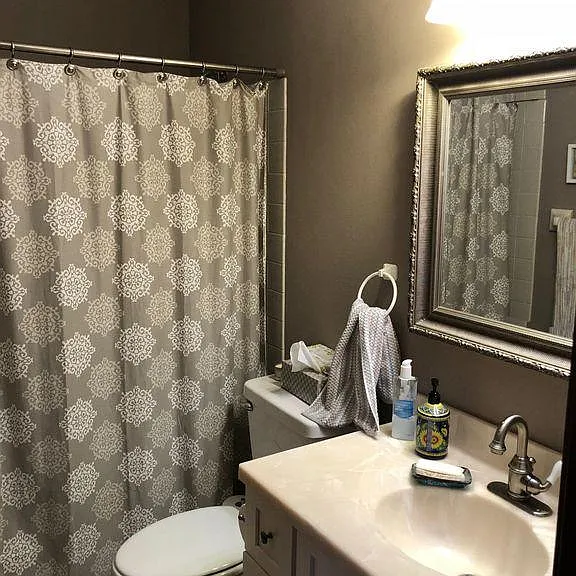17384 Rustic Hills Dr — Photo 8
