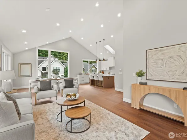 529 SE Bush Street #B, Issaquah, WA 98027