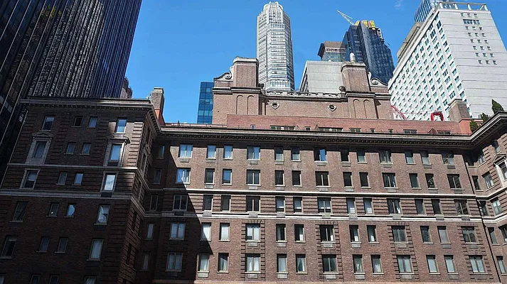 Sold by Aida Real Estate Sales | media 7