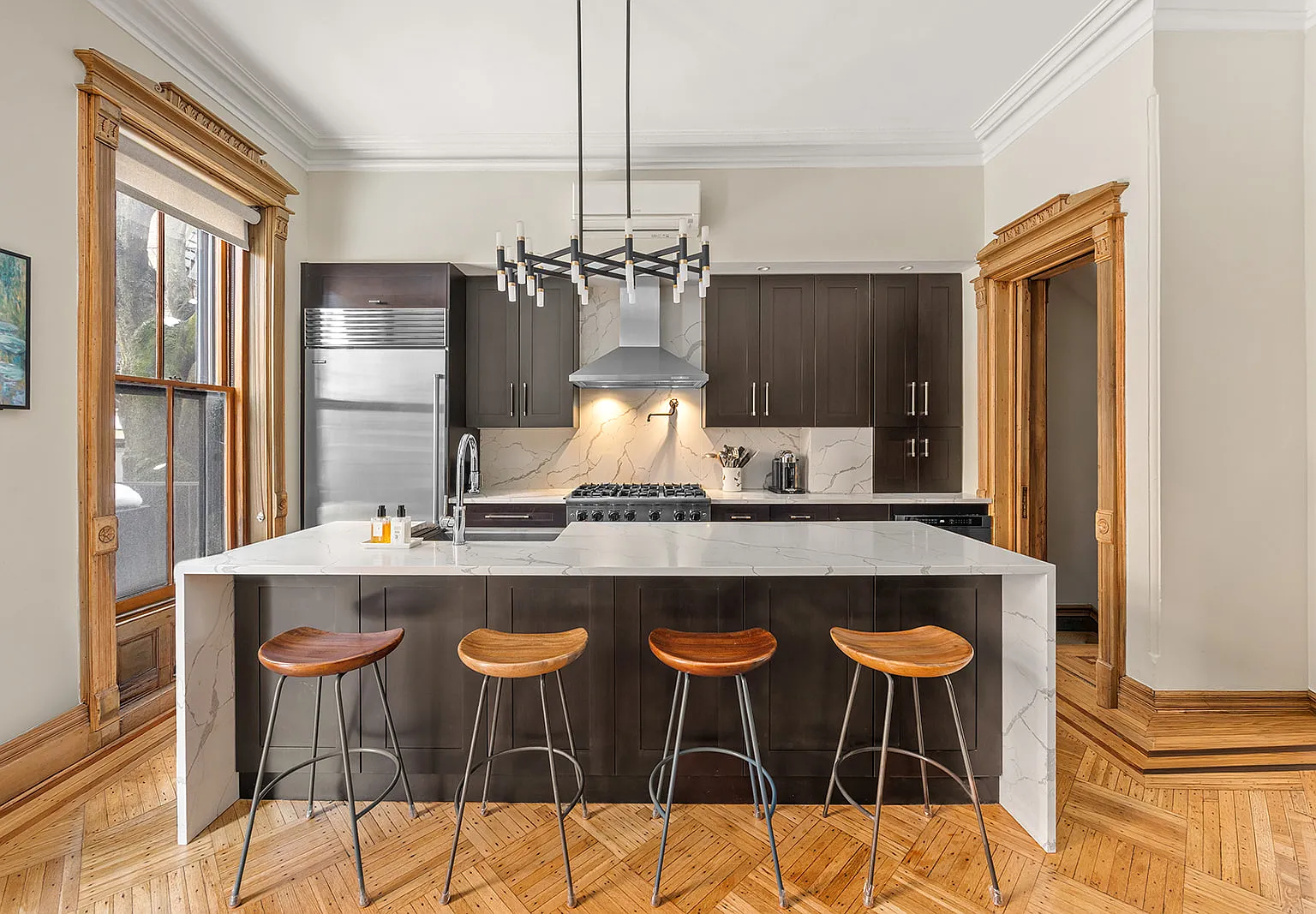 811 President Street — Photo 2