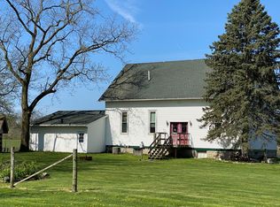 1215 Kingdom Rd, Dixon, IL 61021