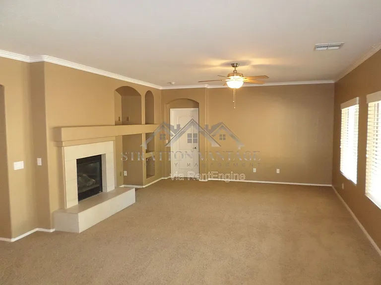 4078 E Peach Tree Dr — Photo 6