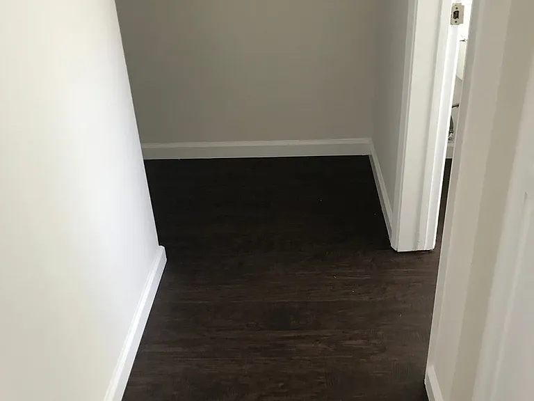 1148-1156 W Valencia Dr — Photo 16