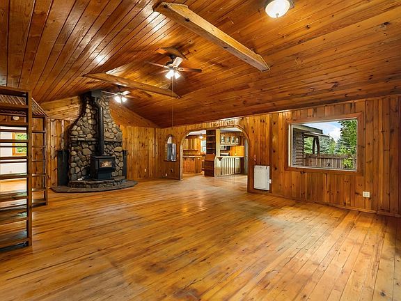 3rd image of 279 Tower Rd
