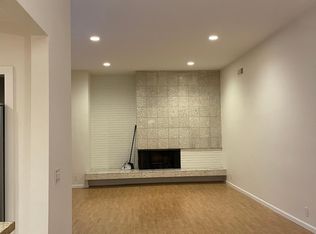 9930 Durant Dr APT 2, Beverly Hills, CA 90212
