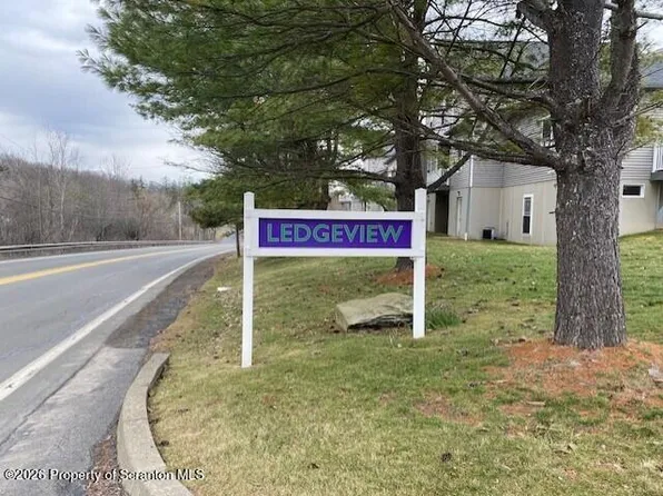 Roberts Way, Clarks Summit, PA 18411