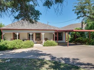 228 Siesta Ct, Granbury, TX 76048