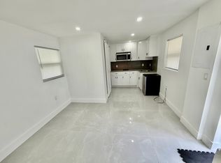2880 NW 56th St, Miami, FL 33142