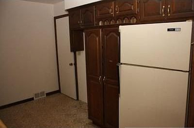 3rd image of 1342 Hillcrest Dr NE