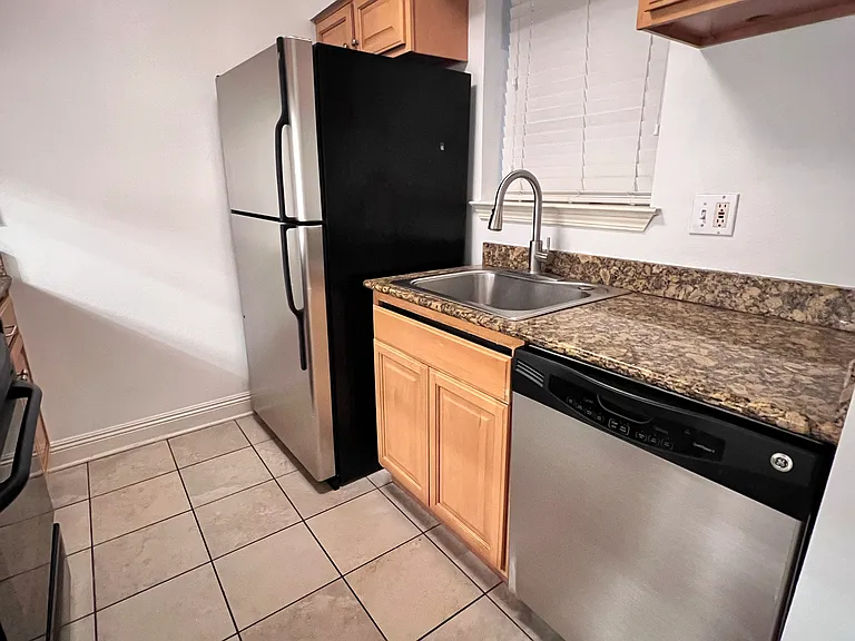 3805 Houma Blvd #C107 — Photo 5