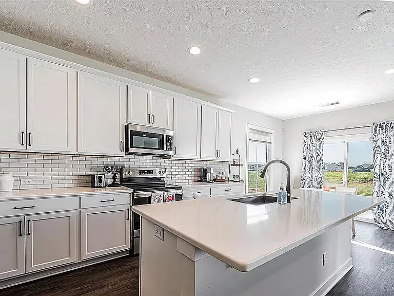 2893 Brahman Cir — Photo 12