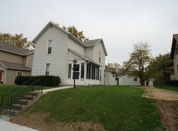 4th image of 120 N Oak St