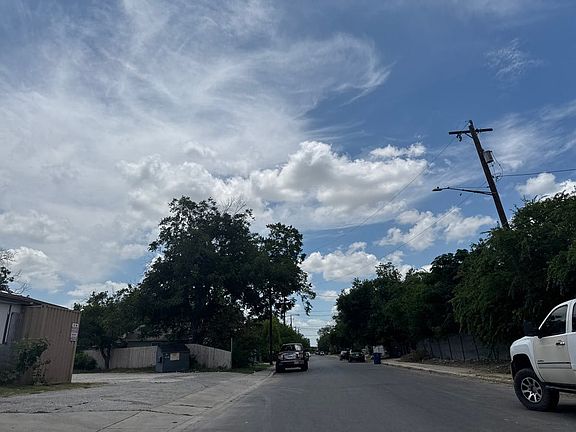 5th image of 119 Illg Ave