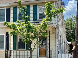 436 Prince St, Bordentown, NJ 08505