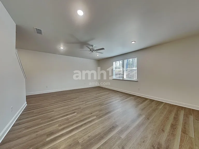 1459 Aquamarine Dr — Photo 8