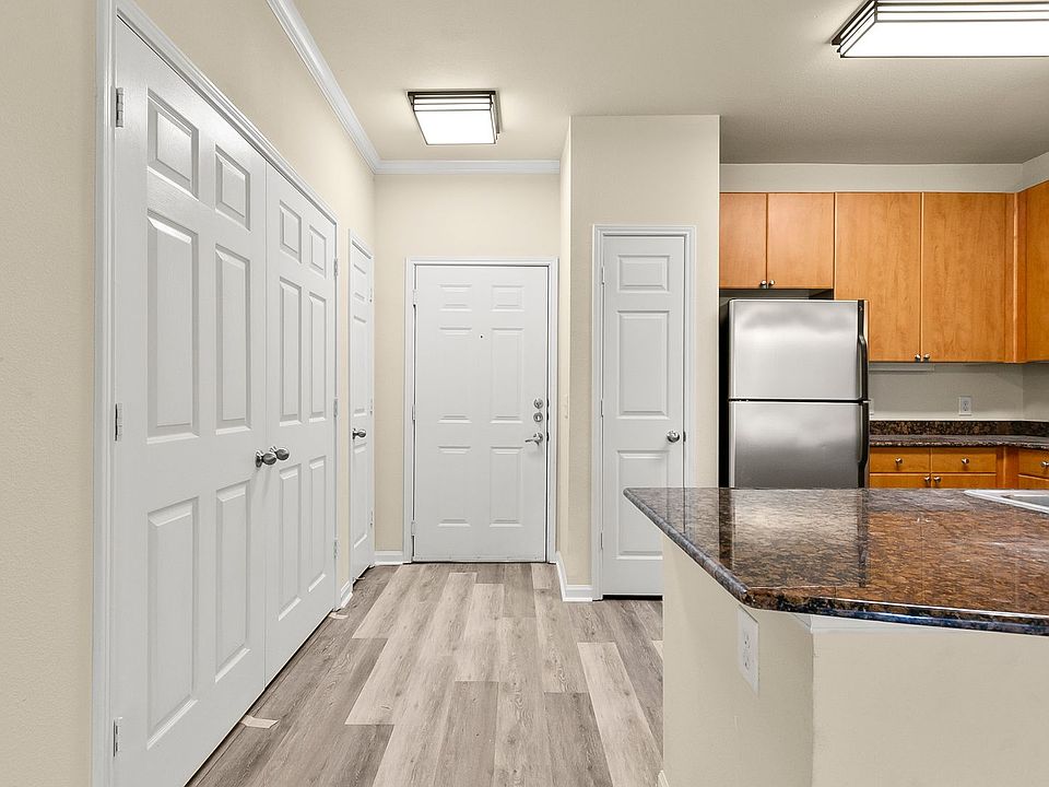 1st image of 1901 5th Ave E Unit 2110