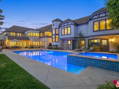 232 S June St, Los Angeles, CA, 90004